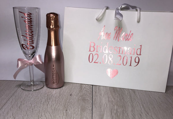 Personalised gift bag , Prosecco flute and rose gold champagne - Robes 4 You